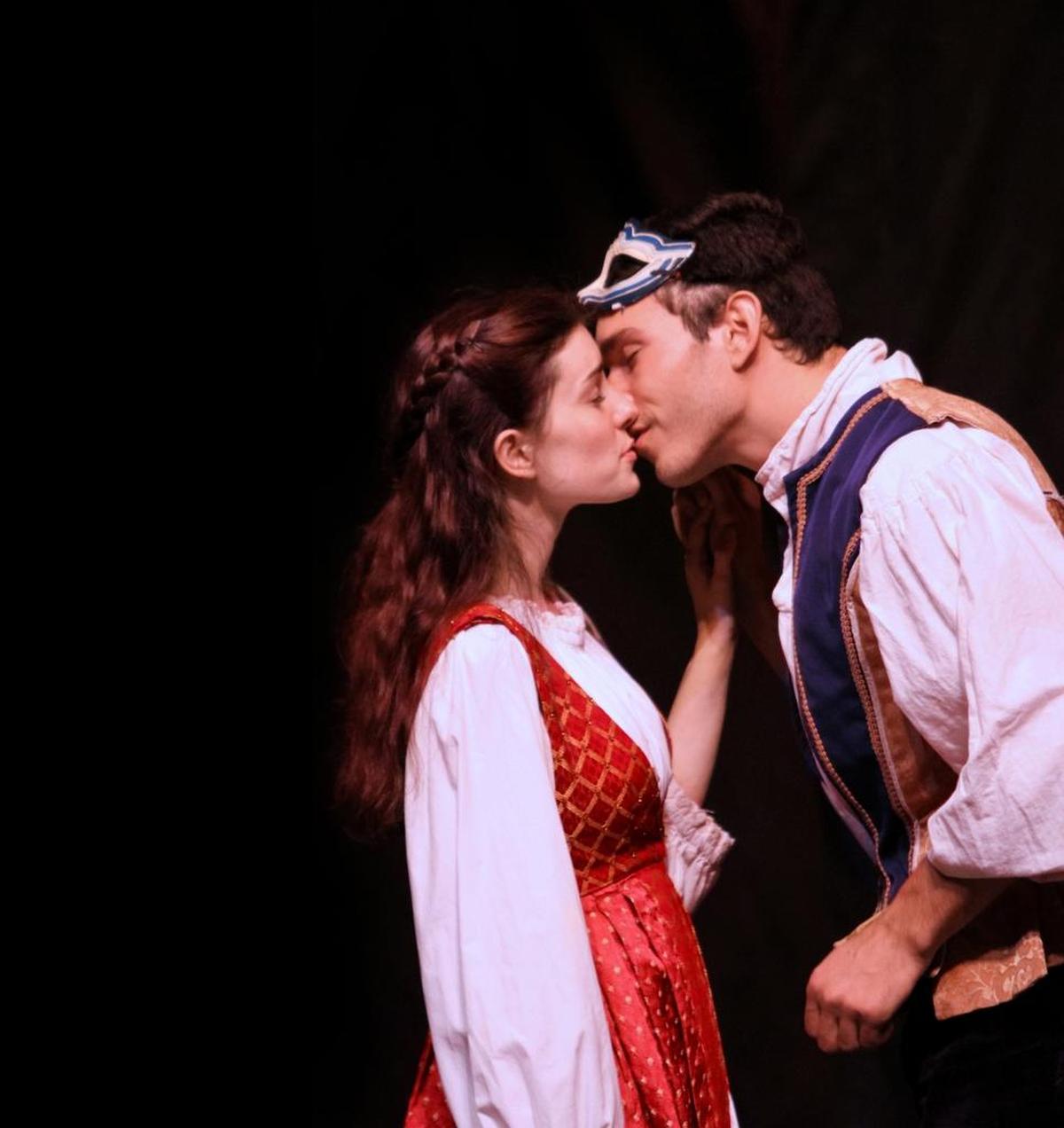 Seattle Shakespeare presents ‘Romeo and Juliet.’