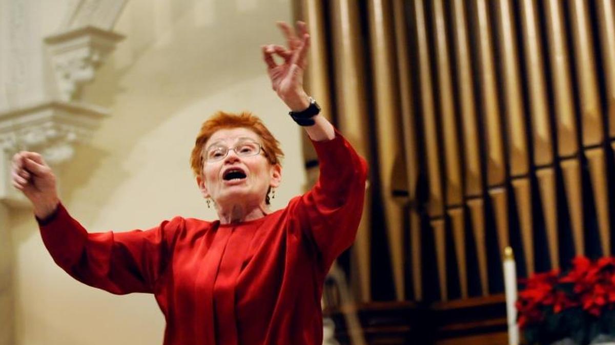 Carla Rutschman directs the orchestra and choir at the annual sing-along of Handel’s “Messiah” in 2009. This year’s event will be Sunday, Nov. 27, at Garden Street United Methodist Church.