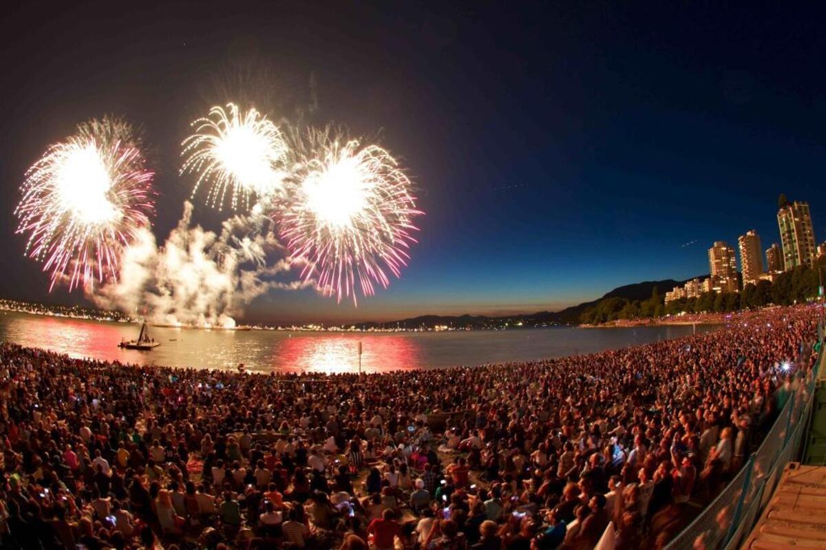 Vancouver, B.C’s 2017 Honda Celebration of Light on English Bay features pryotechnics from Japan, the United Kingdom and home team Canada are set to dazzle the skies this Saturday, Wednesday and Aug. 5, respectively.