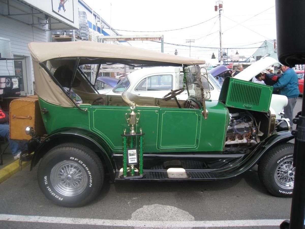 The Fourth Corner Elites Car Club will host its annual St. Patrick’s Day car show from 10 a.m. to 3 p.m. Sunday in the parking lot behind Hardware Sales. Wear your green and decorate your show car.