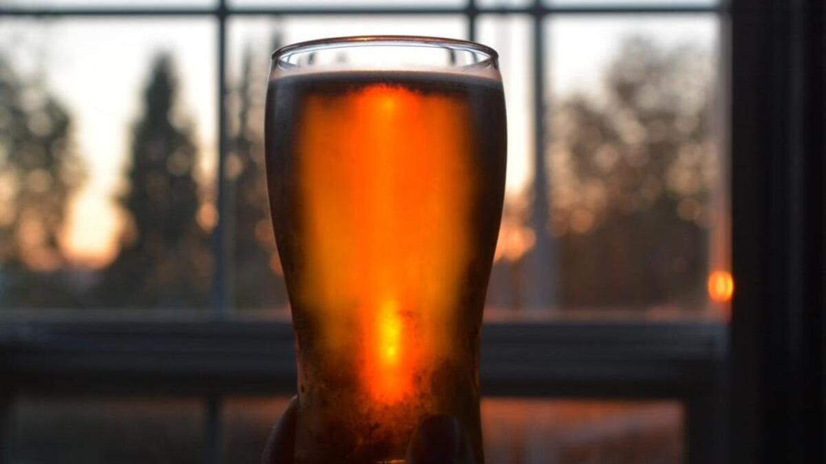 
A glass of Aslan Brewing’s Oktoberfestbier, a 5.4-percent alcohol Märzen beer.
