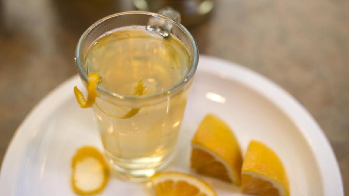 Hot spiced mead featuring wassail from Honey Moon Mead & Cider in Bellingham.