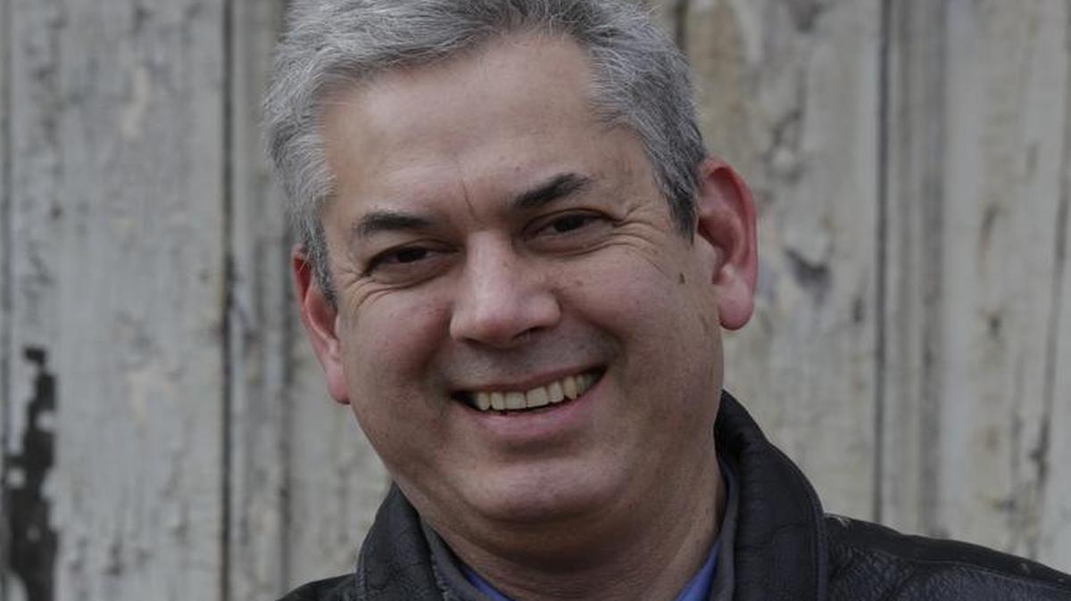 
Sam Fromartz talks about his new book, “In Search of the Perfect Loaf,” Aug. 22 at Village Books.

