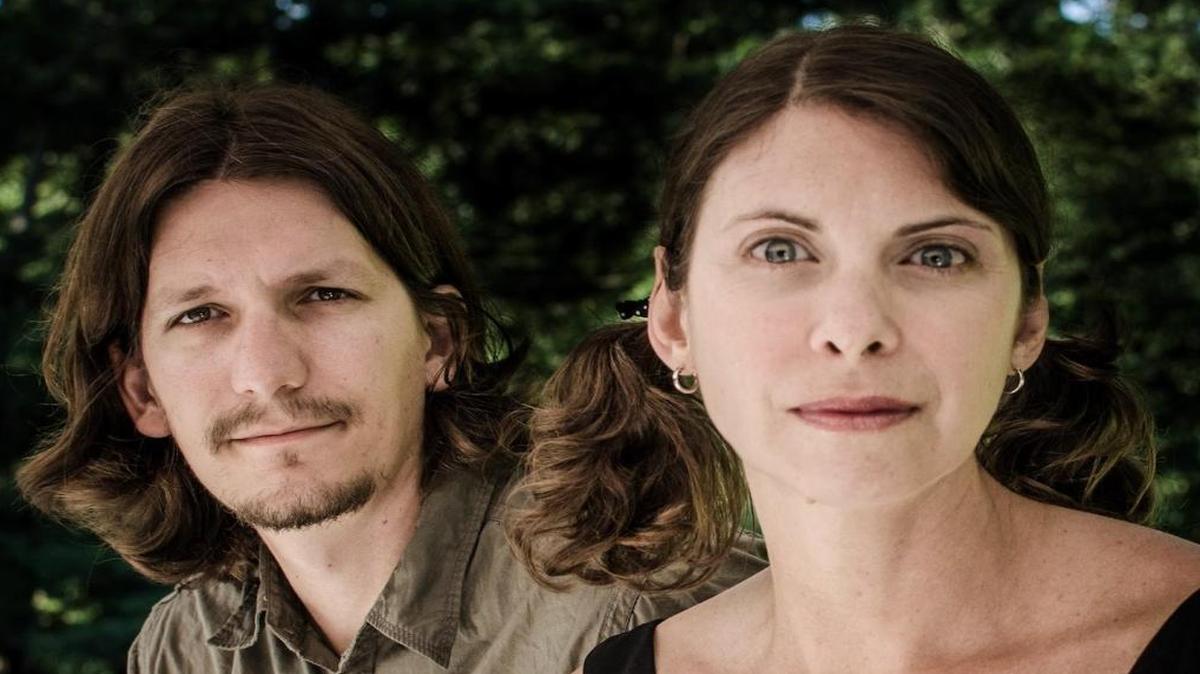 
Nomad and his wife, Mare Wakefield, perform Sept. 23 at the Green Frog.
