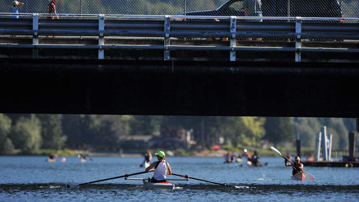 Lake Samish Row