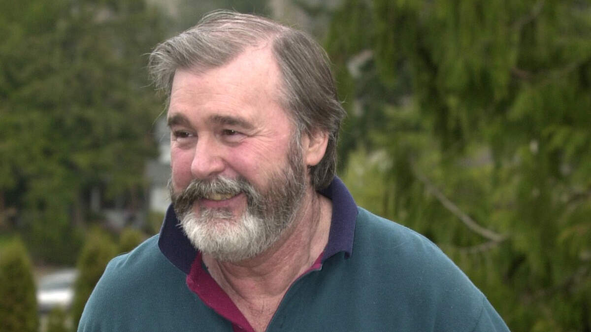 Steve Brewster, former owner of the Sportsman Chalet, at the 2002 multiple sclerosis walk. He died of MS in December and left most of his million-dollar estate to non-profit organizations.