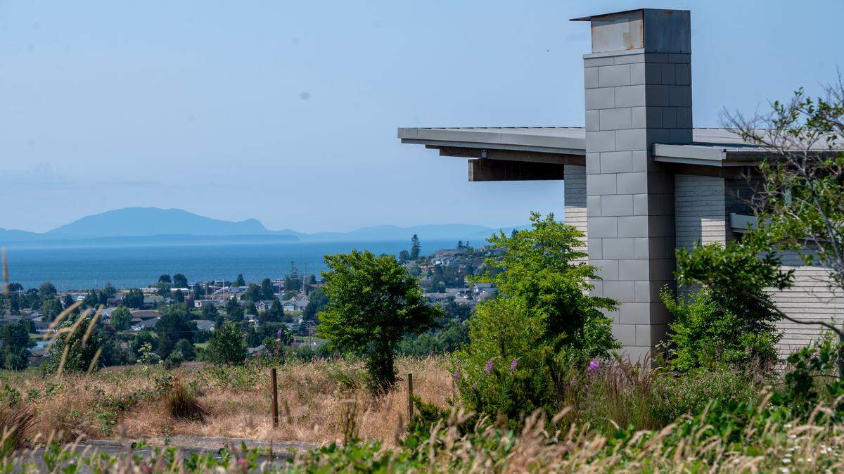 A model home with ocean views overlooks the Horizon development site on Wednesday, June 30, in Blaine.