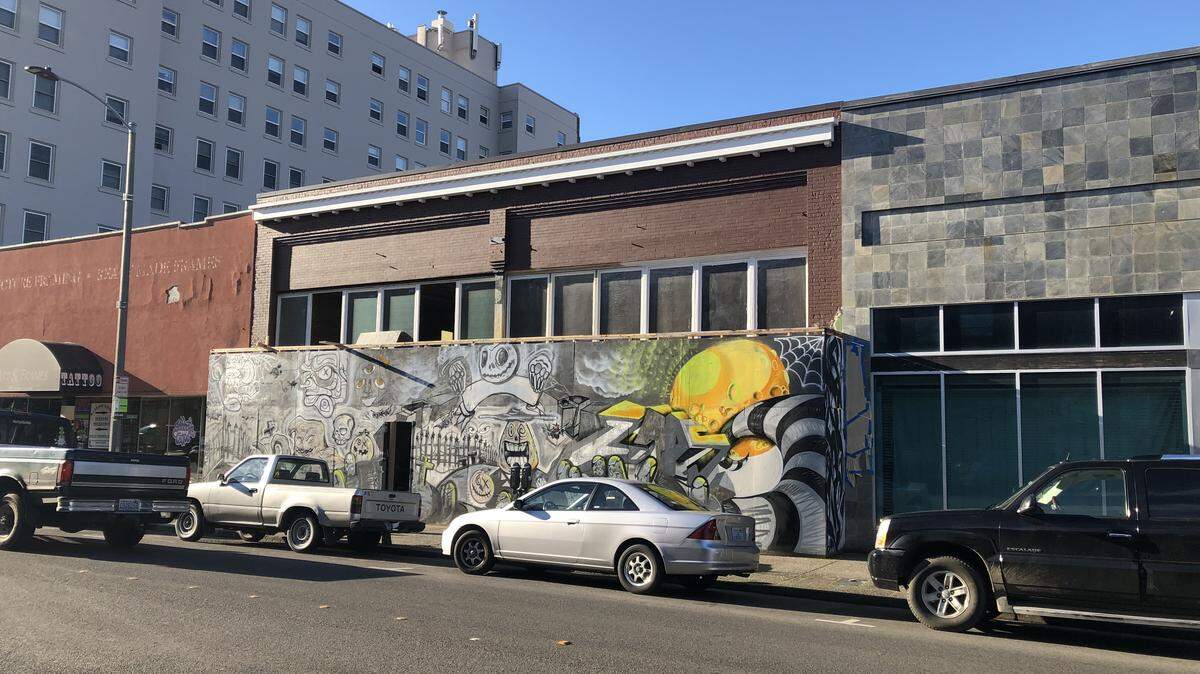 A state liquor license was submitted in March to put in a cider house in the home of the former Michael’s Books building in Bellingham.