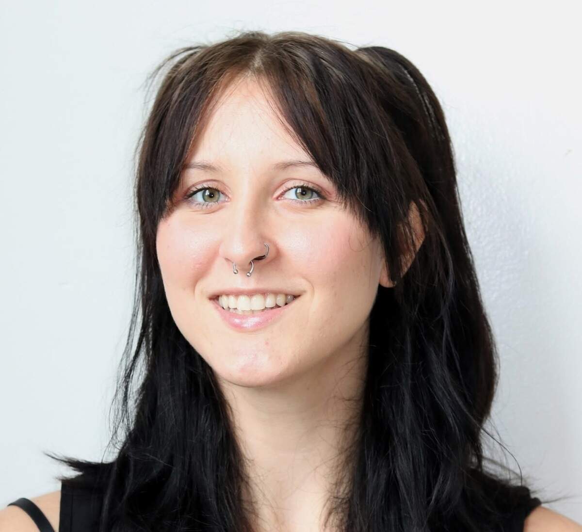Profile Image of Hailey LeRoy