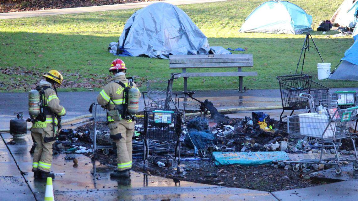 Bellingham police arrest man suspected of arson at homeless camp outside library