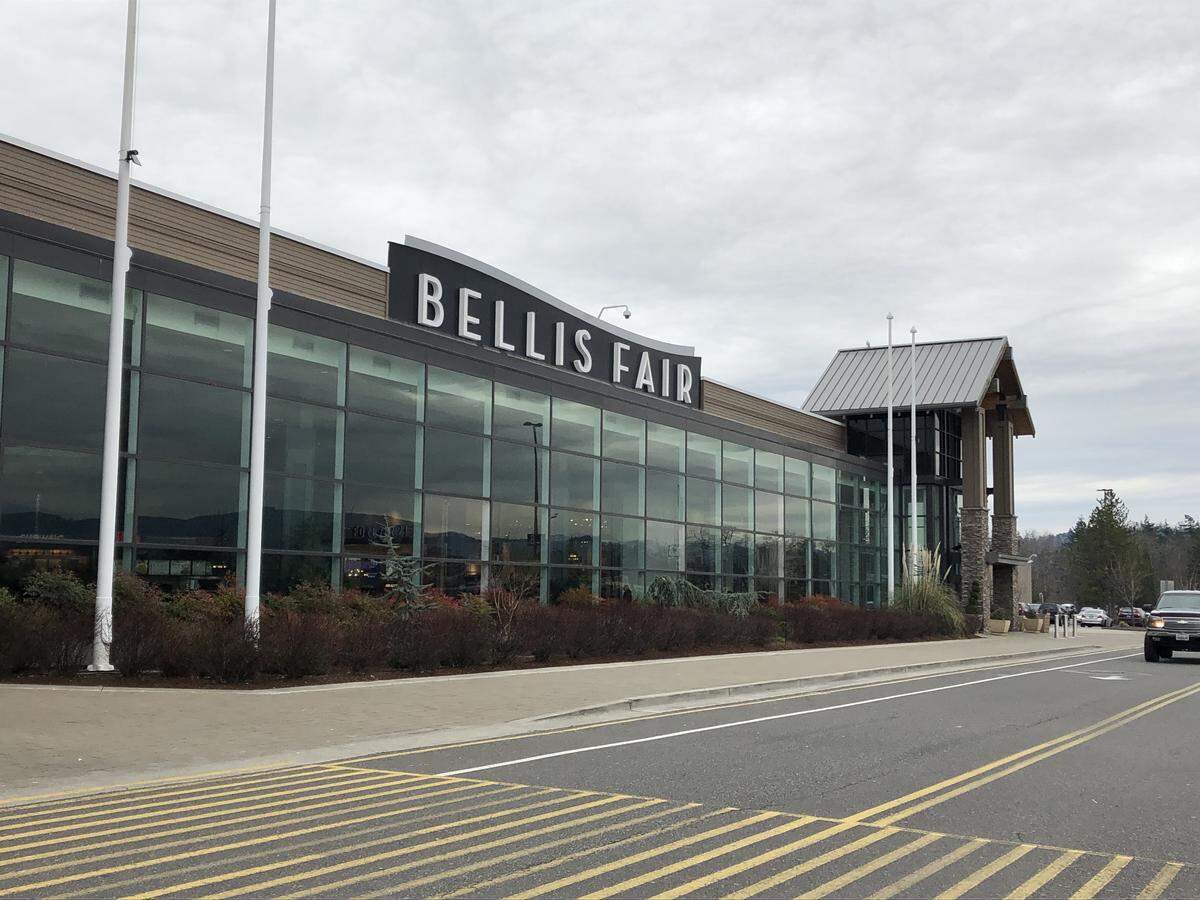 The owner of Bellis Fair has defaulted on a $77 million loan secured by the mall in Bellingham, according to global credit ratings business DBRS Morningstar.