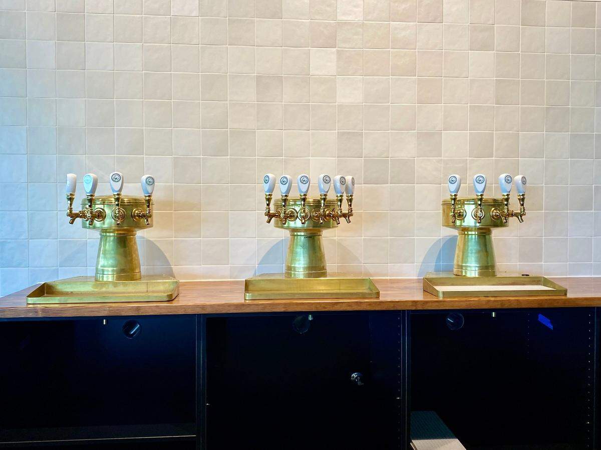 The beer taps at Larrabee Lager Company in Bellingham, Wash.