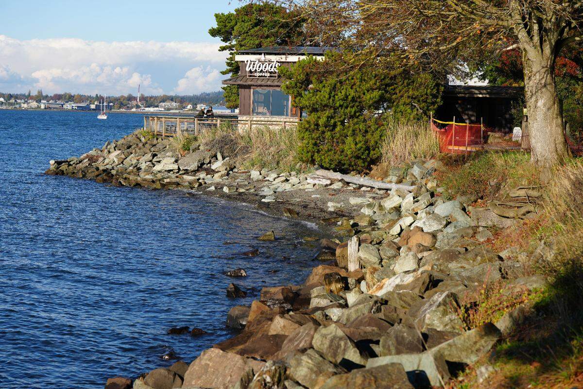 This Boulevard Park coastline will undergo construction in the coming months to turn it into a new beach.