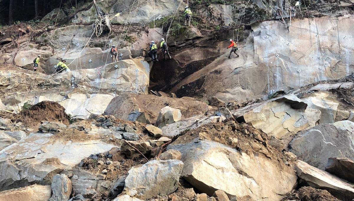 WSDOT crews stabilize a slope following a landslide March 19, 2026, that closed northbound Interstate 5 south of Bellingham.