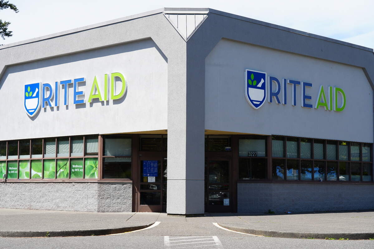Right Aid at 3227 Northwest Ave.
