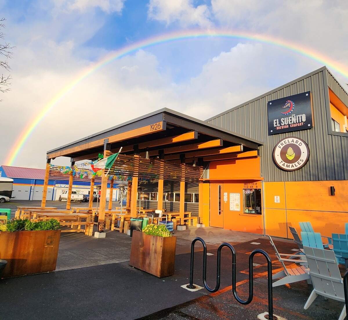 Bellingham Sunnyland beer festival: new brews and music | Bellingham Herald