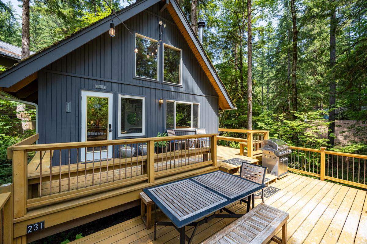 House for sale at 6932 Baker Circle in Deming, Wash. by Jason Loeb Realty.