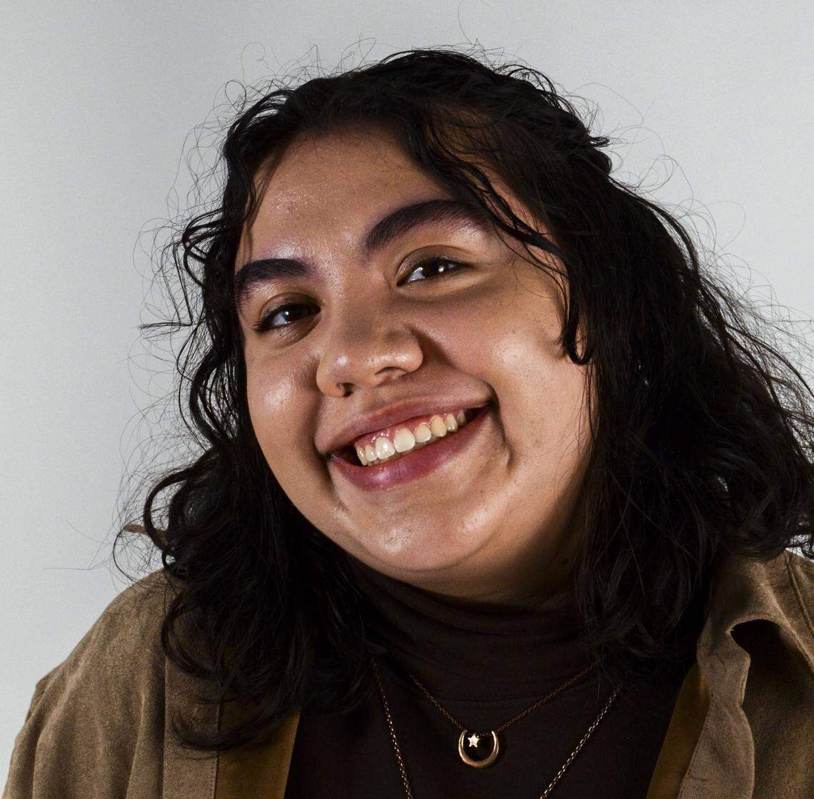 Profile Image of Julia Hawkins