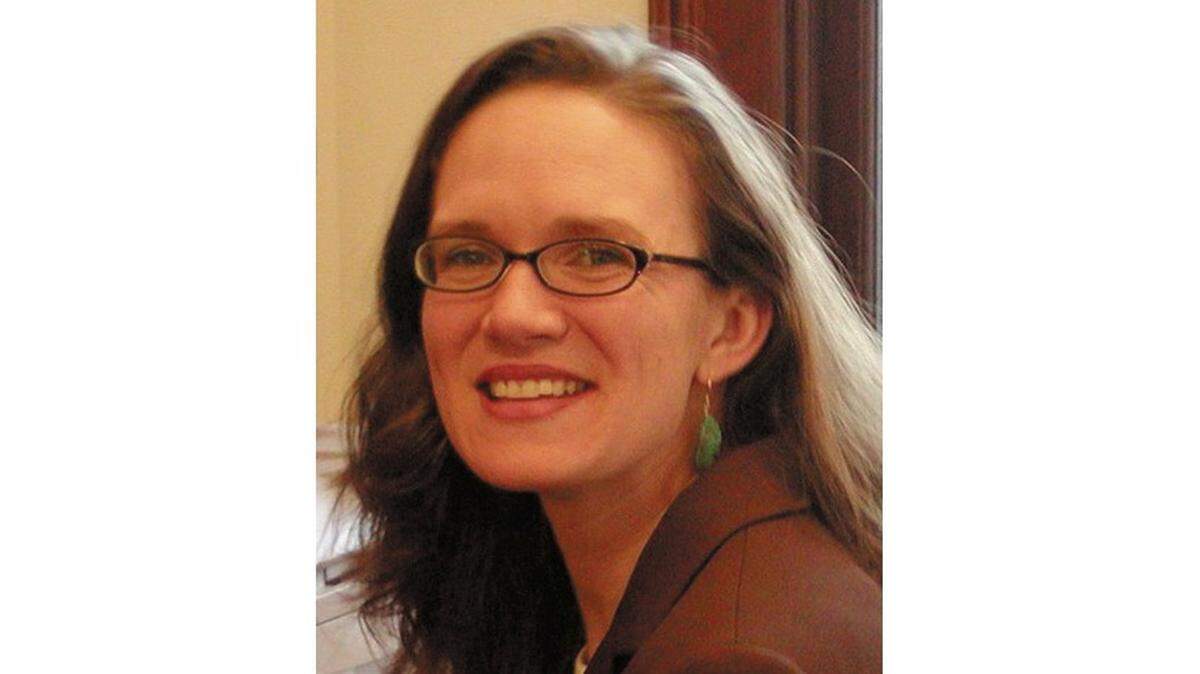 Bellingham lawyer Hannah Stone was selected Monday to replace Roxanne Murphy as the at-large member of the Bellingham City Council.