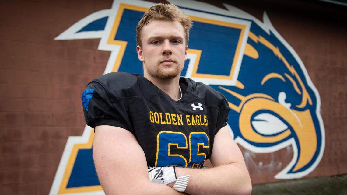 ‘Thank you Ferndale for the last 4 years ... Now I’m officially a DAWG’