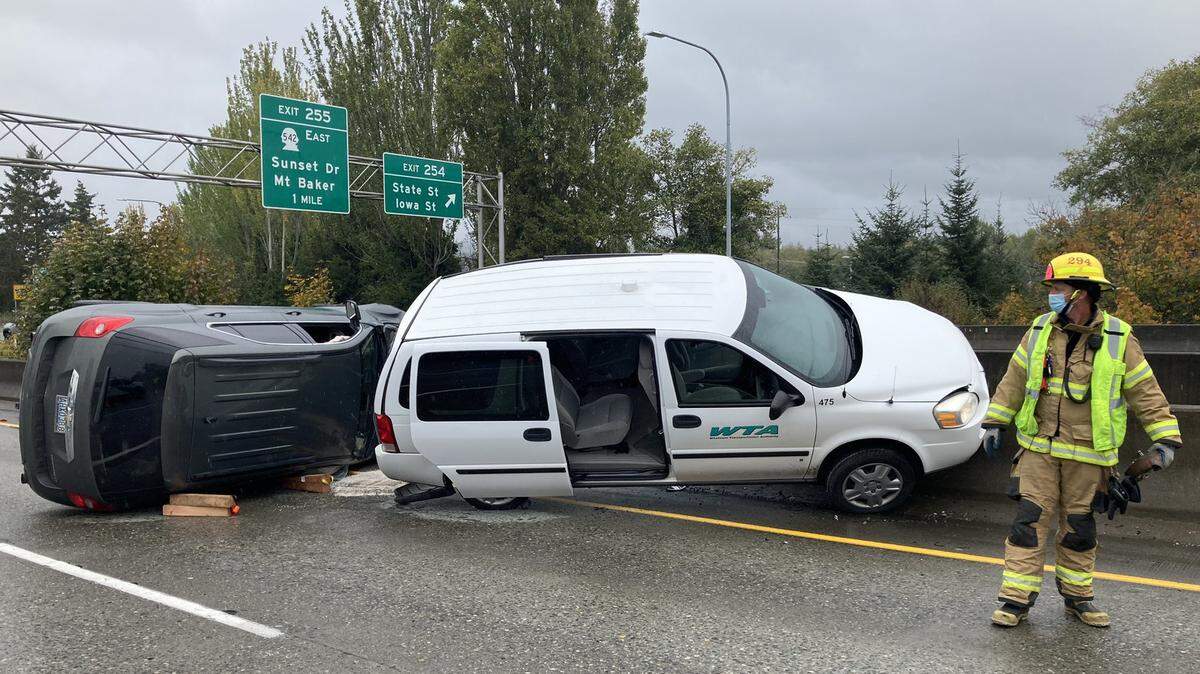 The Bellingham Fire Department is responding to a four-car, chain-reaction crash with injuries that resulted in one car rolling on southbound Interstate 5 in Bellingham Thursday afternoon, Oct. 14.