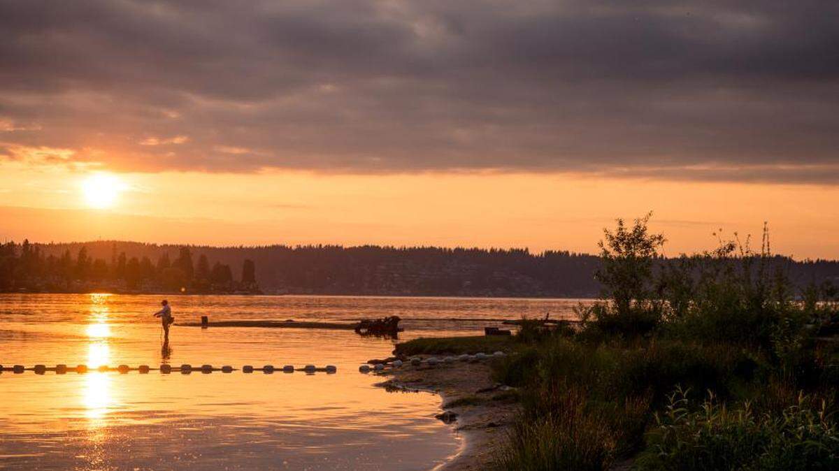The sun sets over Lake Sammamish. Its proximity to nature, including Lake Sammamish State Park (which is technically in Issaquah), helped Sammamish, WA earn the No. 6 spot on U.S. News and World Report’s list of the best small cities in the country.