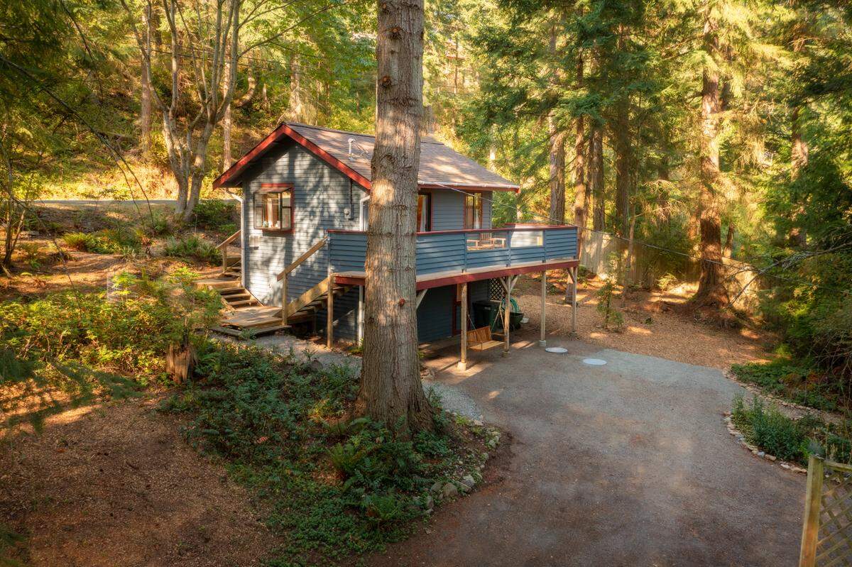A home for sale by The Muljat Group at 1141 Island Drive on Lummi Island, WA.