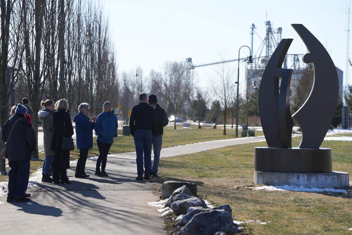 About a dozen people gathered for the installation of a new sculpture — named “Sense of Connection” — on Feb. 12 at Griffintown Park in Ferndale.