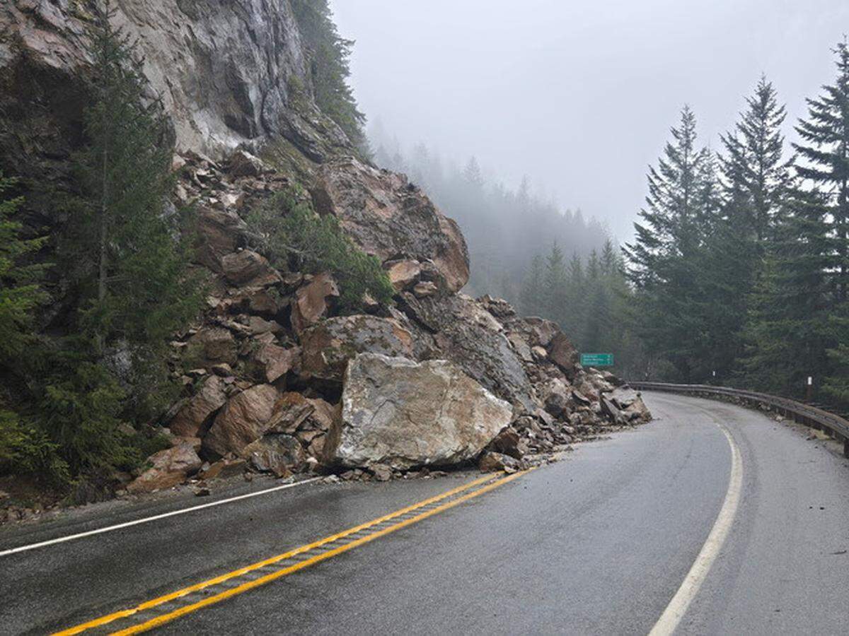 A rockslide has closed the North Cascades Highway at milepost 130 near Diablo, about 4 miles west of the seasonal closure point at Ross Dam.
