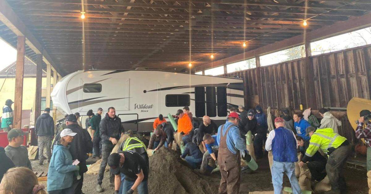 The Everson Police Department posted this image to Facebook about 2 p.m. Sunday, Nov. 14, saying, “Sandbag disbursement is underway at the Everson City shop located at 605 Robinson Street! Amazing turnout so far with volunteers! Come on down and pick up some sandbags!”