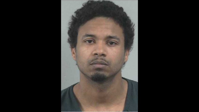 FBI seeking information on runaway felon with ties to Bellingham