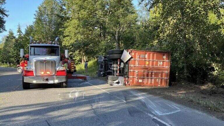 Closed Bellingham road reopens following truck crash | Bellingham Herald