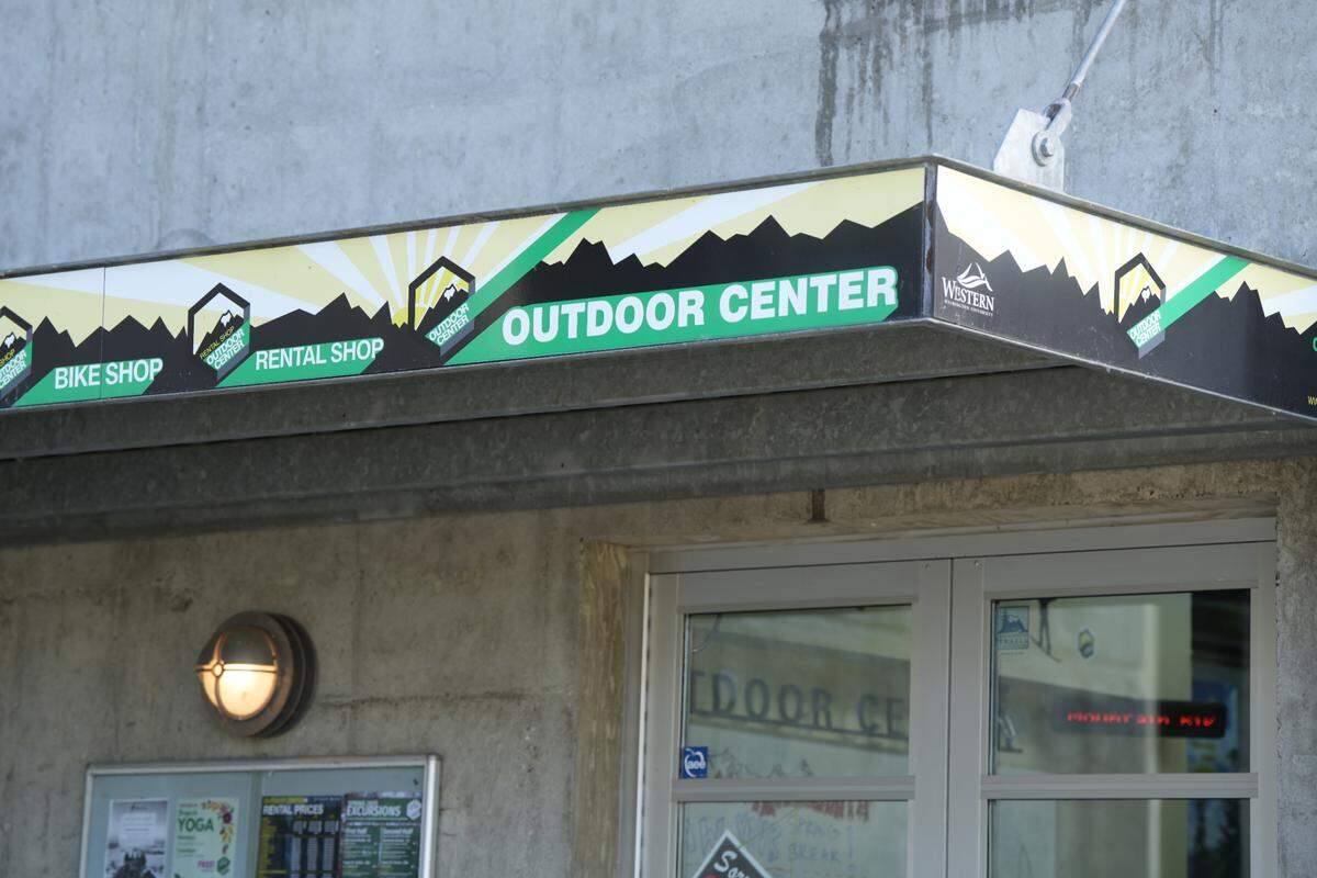 The Western Washington University Outdoor Center was closed Wednesday as 1,200 Operational Student Employees — many of whom operate the Outdoor Center — went on strike to demand recognition of their union by the administration.