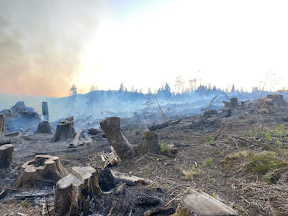 The Kelly Road Fire northeast of Bellingham has burned 10 acres near the Mount Baker Highway since Sunday afternoon, April 18. No injuries or structure damage is reported.
