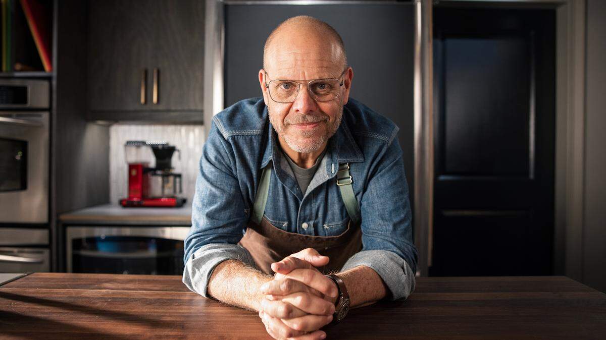 Famed Food Network personality and chef Alton Brown is stopping at Bellingham’s Mount Baker Theatre on his 2025 book tour.