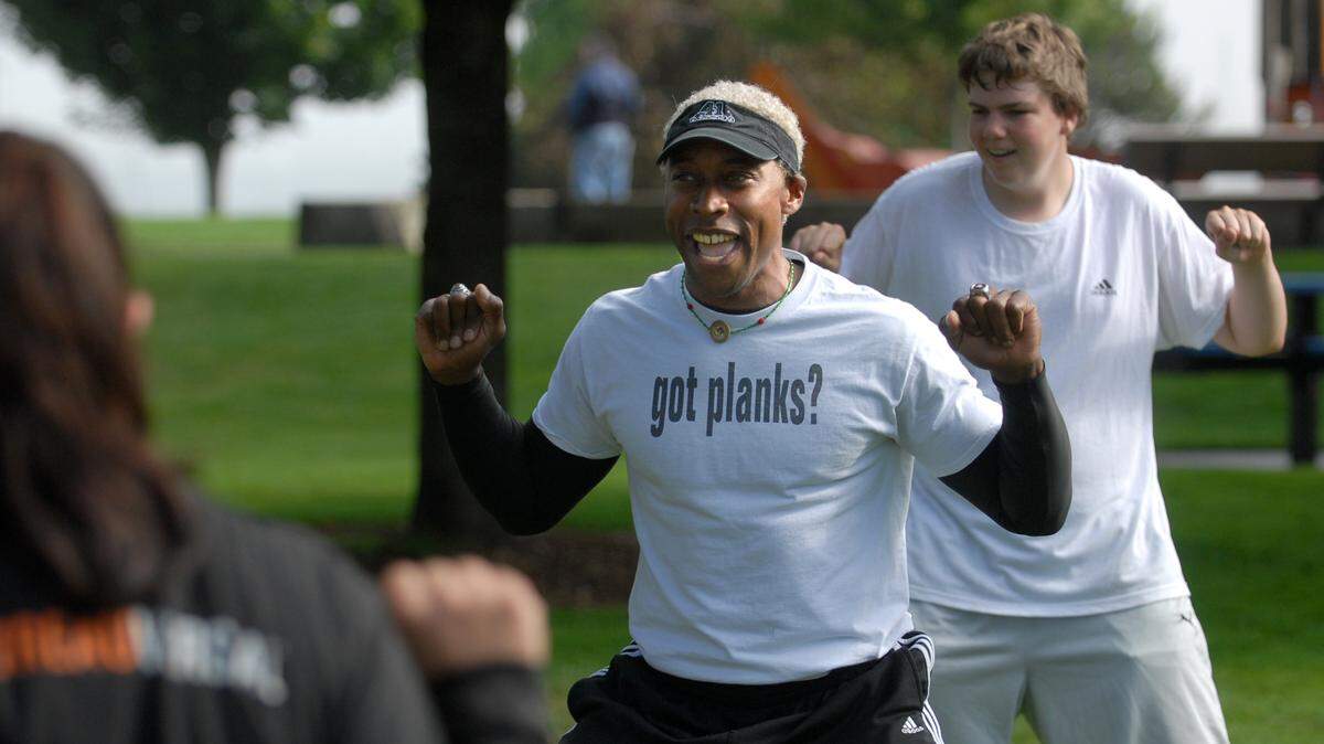 Former 41 Sports Fitness Boot Camps owner Anthony McClanahan works out with one of his morning classes as part of 41 Sports Fitness Boot Camps at Boulevard Park in Bellingham, July 15, 2009. The former professional football player, who ran youth football camps and was an assistant coach at Sehome, pleaded guilty last month in the 2017 murder of his wife in Park City, Utah.