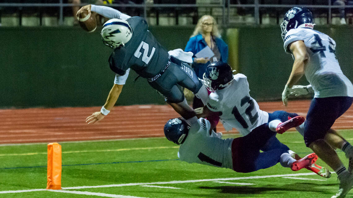Weekend Whatcom football: Squalicum’s new slasher of a quarterback returns to roots