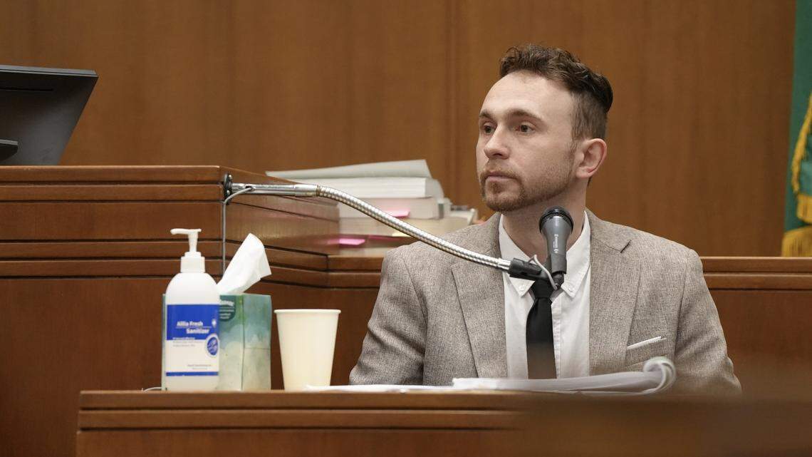 Trial begins for Arlington man who killed his friend while camping at Baker Lake