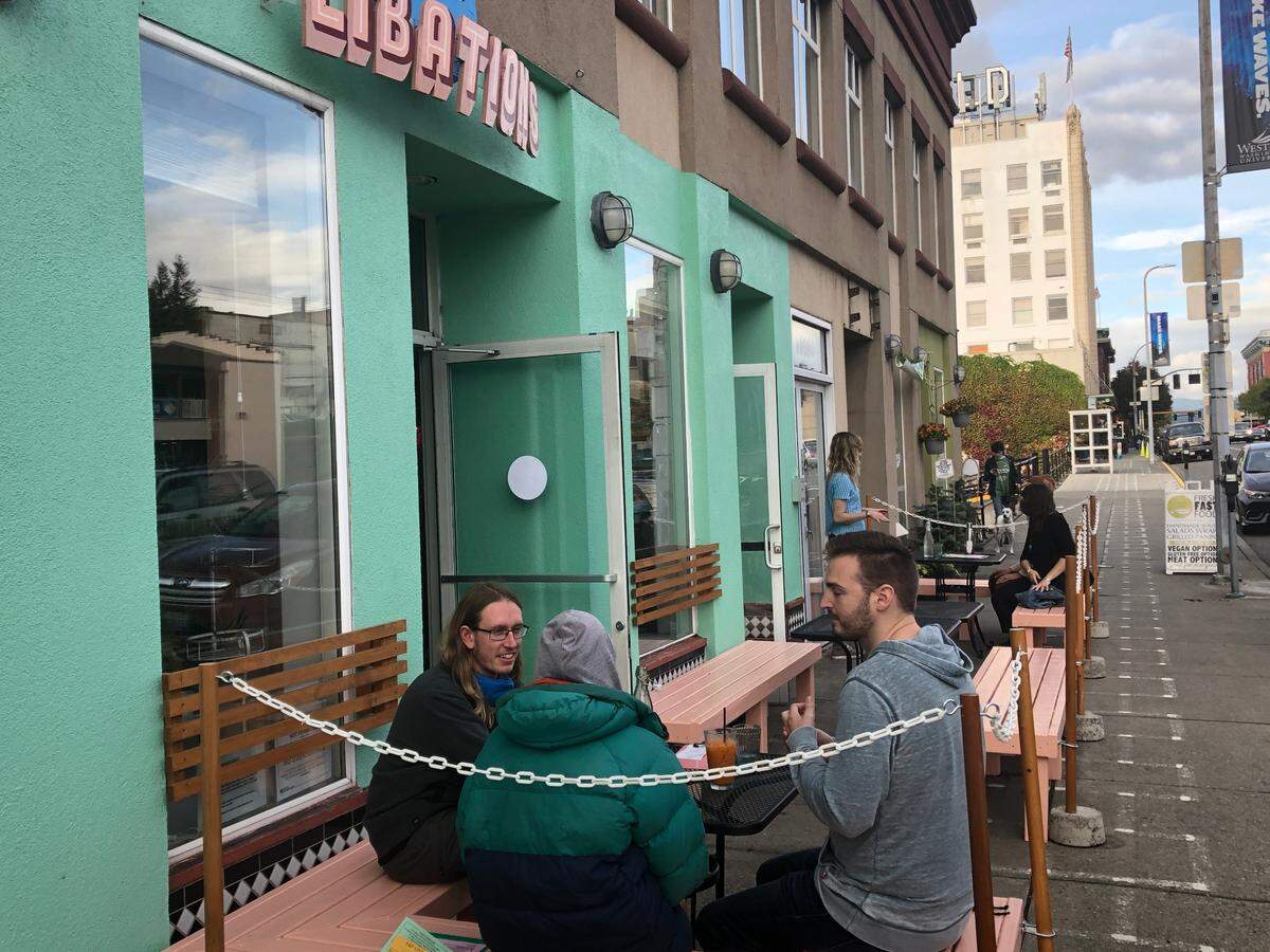 L&L Libations has reopened at 1107 N. State St., Bellingham after closing early in the COVID-19 pandemic.