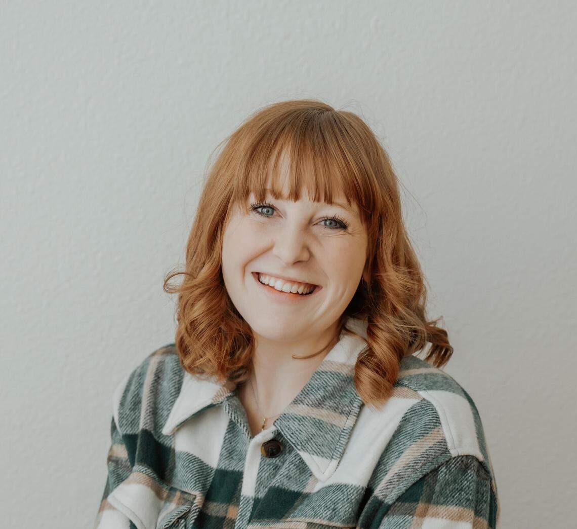 Profile Image of Alyse Smith