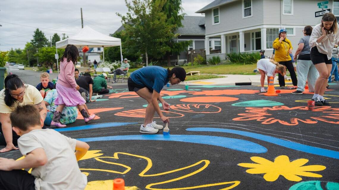 ‘So much joy’: Bellingham’s Lettered Streets residents paint community mural