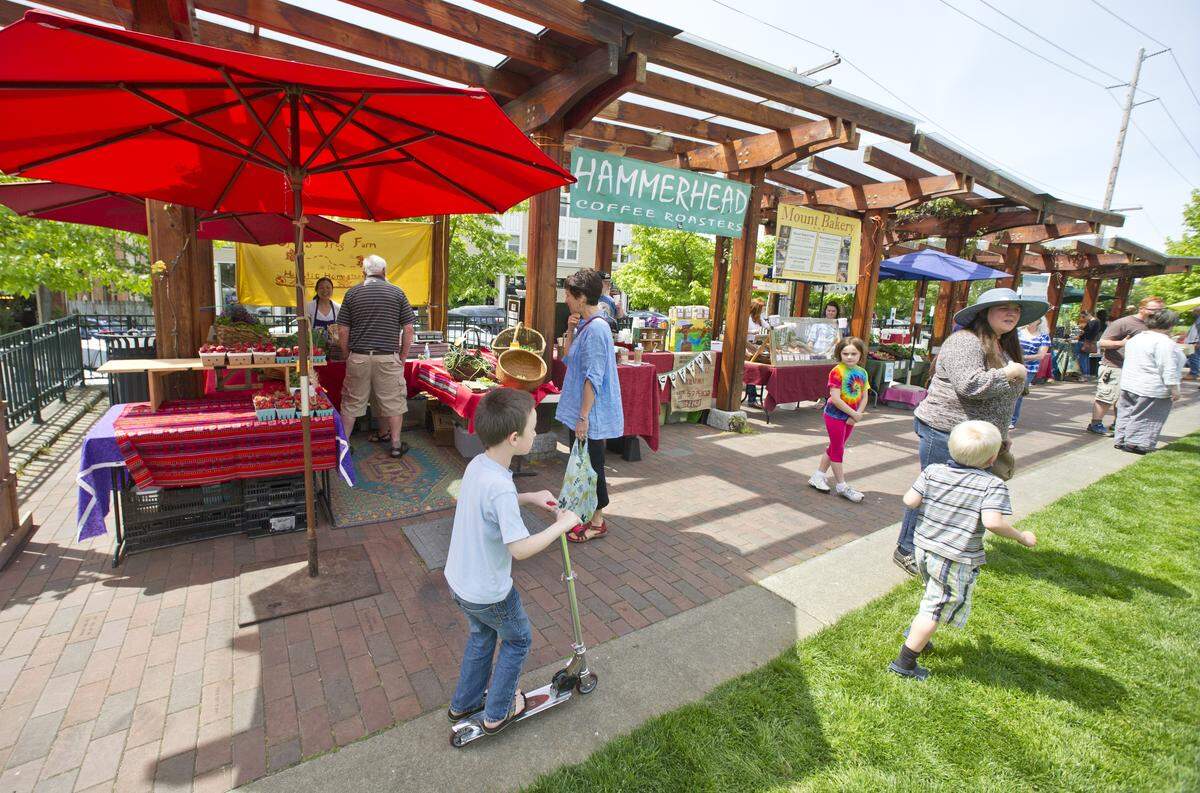 The Fairhaven Farmers Market will go on hiatus, while a new Wednesday evening market be held at the Barkley Village Green.