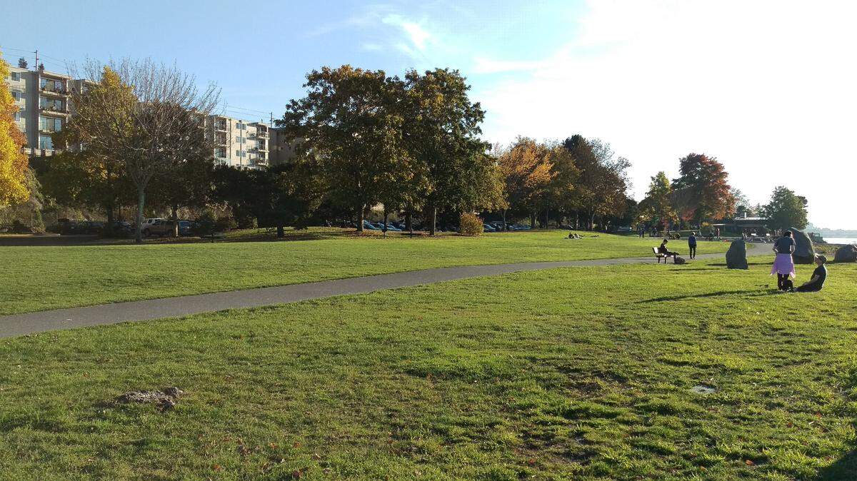 A proposed $9.3 million cleanup of the former South State Street Manufactured Gas Plant at the north end of Boulevard Park would restrict people’s access to part of the park, including the shore, and the nearby South Bay Trail.