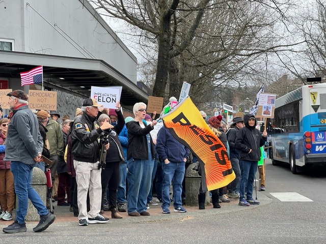 Hundreds demonstrate in Bellingham, protesting Trump actions ...
