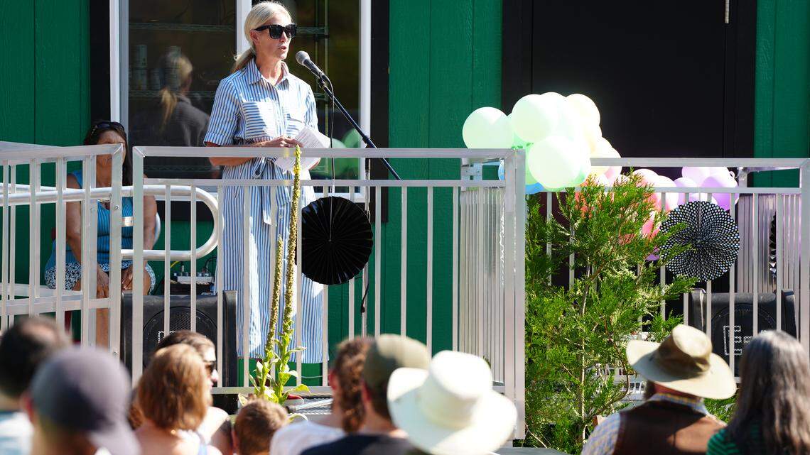 Bellingham day shelter for unhoused people remains a priority, mayor says