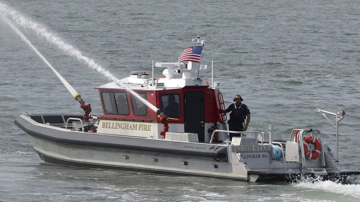 The Bellingham Fire boat “Salish Star” demonstrates its pumping capacity in July 2015 on Bellingham Bay.