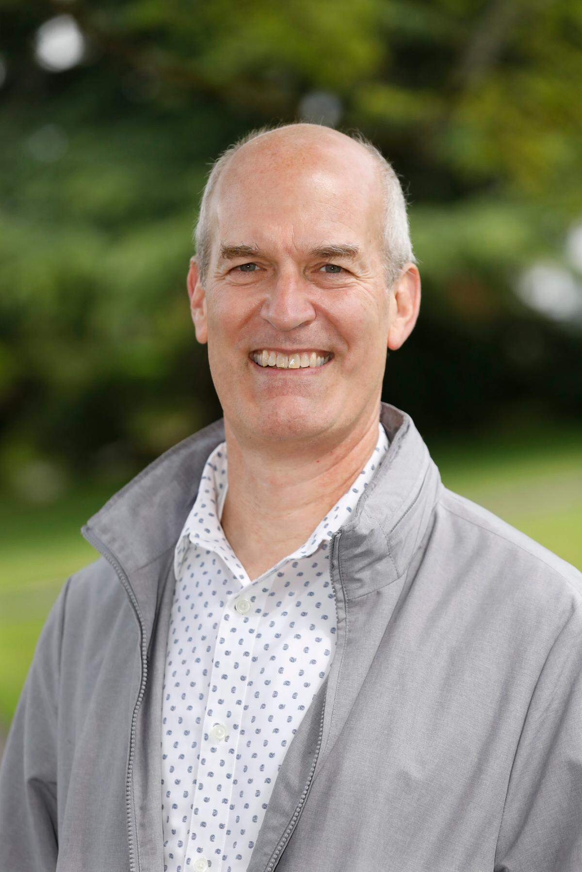 U.S. Rep. Rick Larsen of Everett is running as a Democrat in the Aug. 6 primary to represent the U.S. 2nd Congressional District in the House of Representatives. First elected in 2000, Larsen is seeking his 13th two-year term.