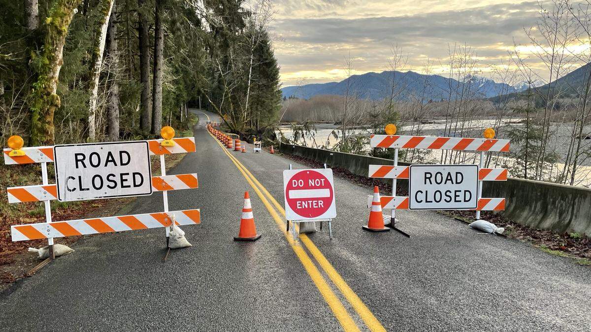 A road closure threatens access to Olympic National Park’s Hoh Rainforest this summer.