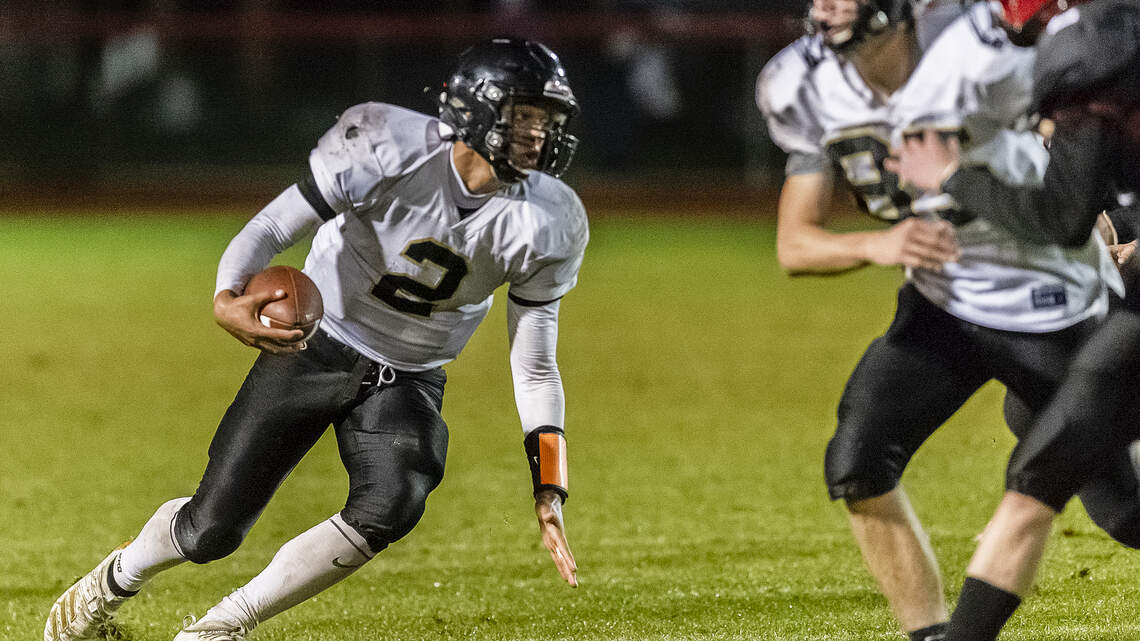 He’d never taken a snap at QB before — now he leads Meridian into the state playoffs
