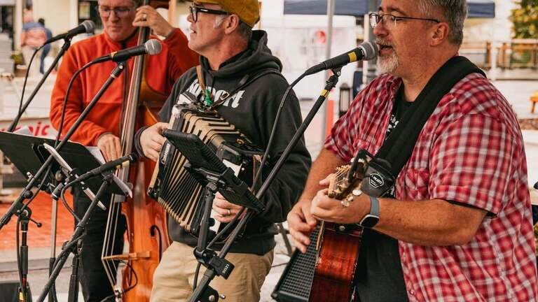 Blaine’s OysterFest returns this weekend, with a range of food, activities on tap